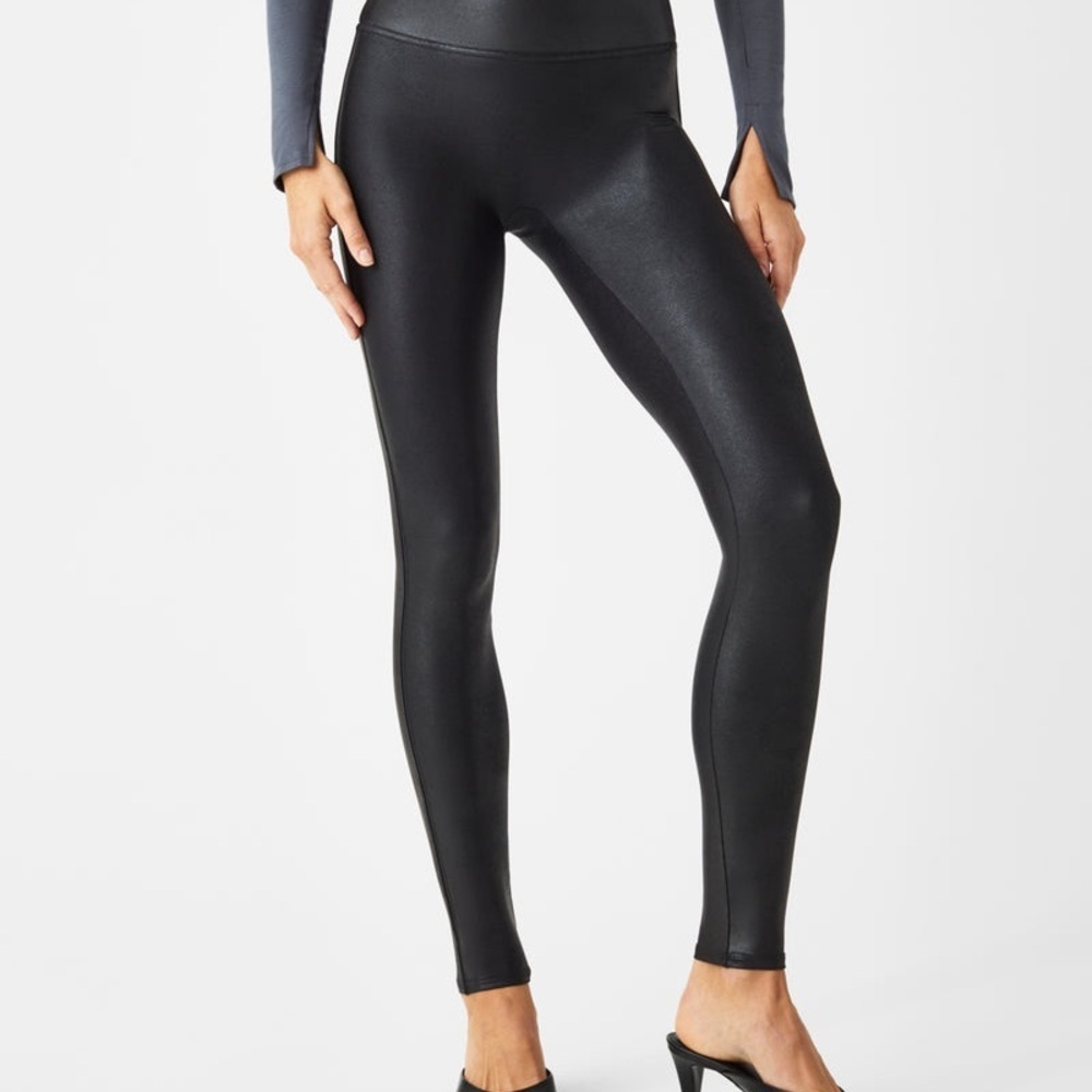 Spanx Faux Leather Black High Rise Black Legging Women's Small - Picture 2 of 15